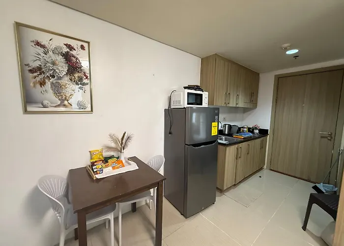 Shore Residences Staycation By Chg 5* Manila